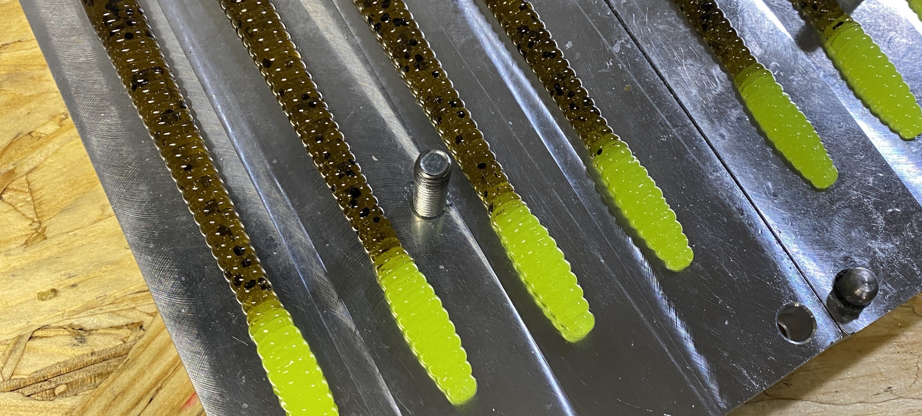 Best Finesse Worm Colors for Bass Fishing | Obee 6” Finesse Worms ...